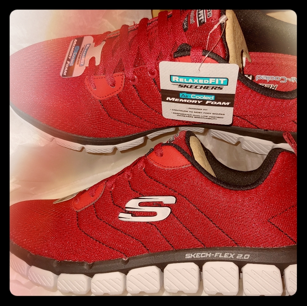 Skechers Flex 2.0 gym shoes/tennis shoes/trainers